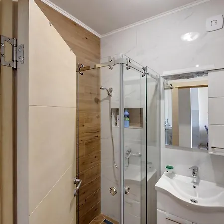 Portofino, With Free Private Garage *