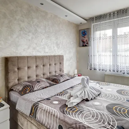 Lägenhet Portofino, With Free Private Garage